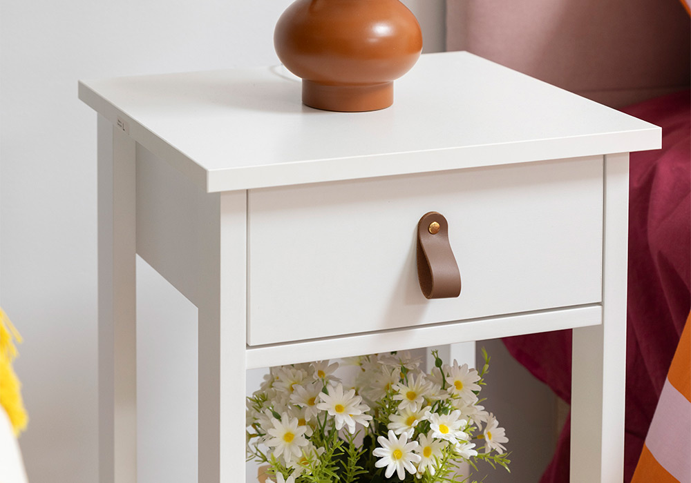 Mesita de noche 1 cajón LILLA