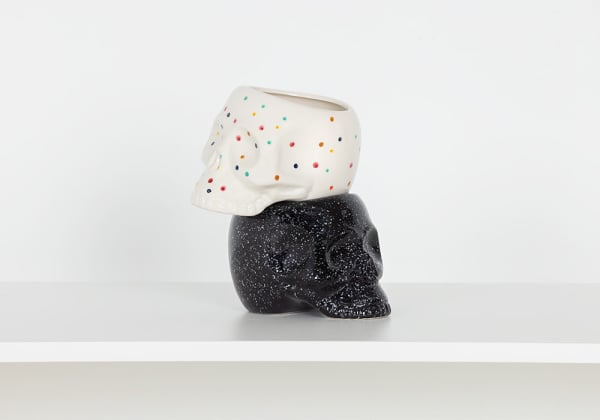 Macetero calavera con lunares LUNI