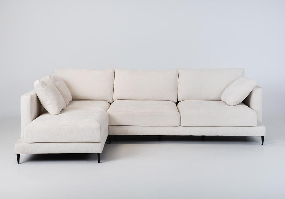 Chaise longue com pés metálicos CLOUDY