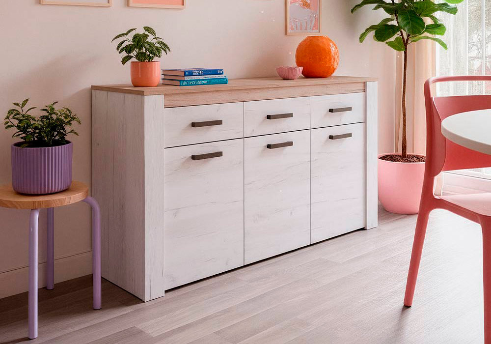 Decoração três portas e três gavetas KENT