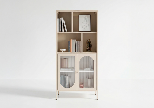 Vitrine 2 portas e 4 nichos metálica COLORS