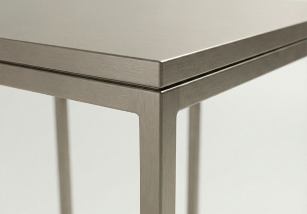 Mesa auxiliar sofá TRAZO detalle