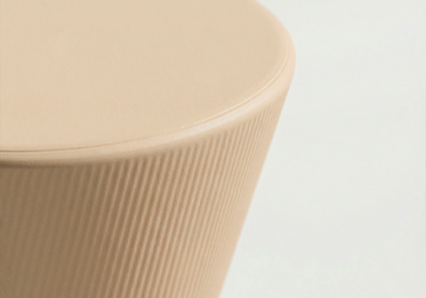 Mesa auxiliar metálica arena JALEO detalle