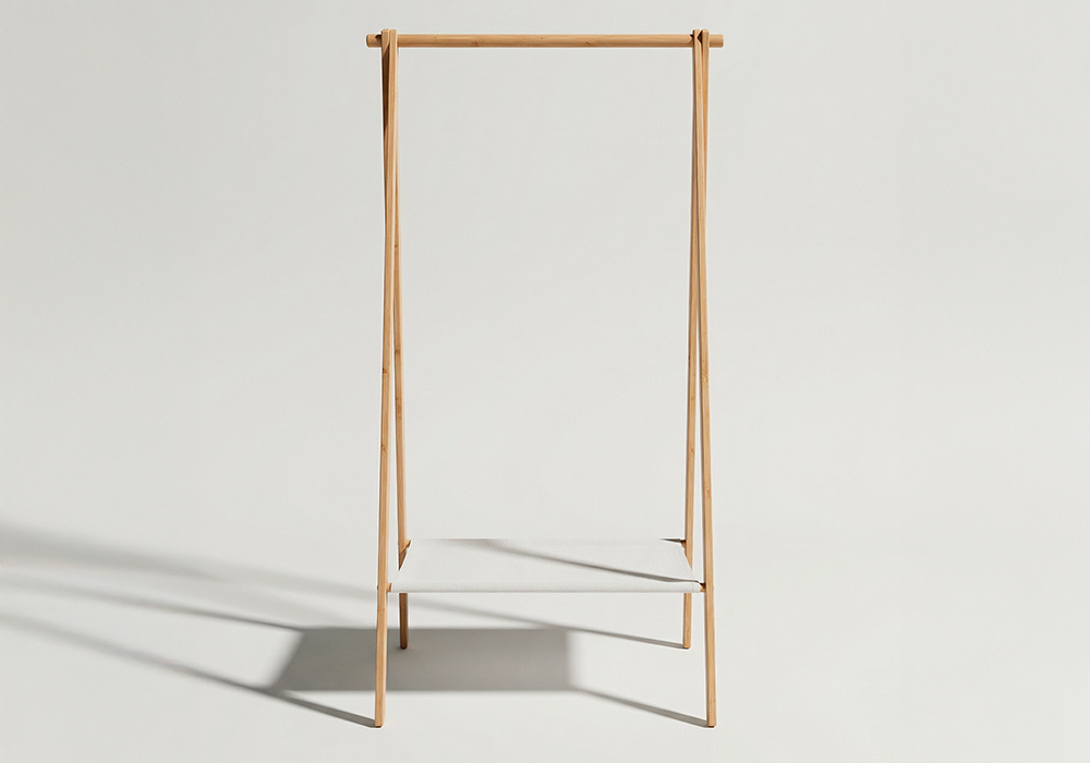 Perchero de pie de bambú BRUMA frente