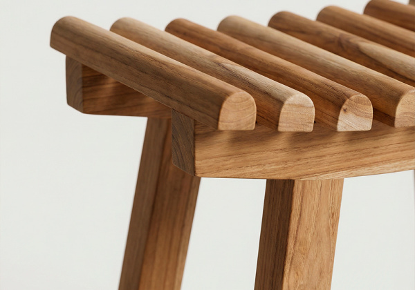 Taburete de teca NAMI detalle