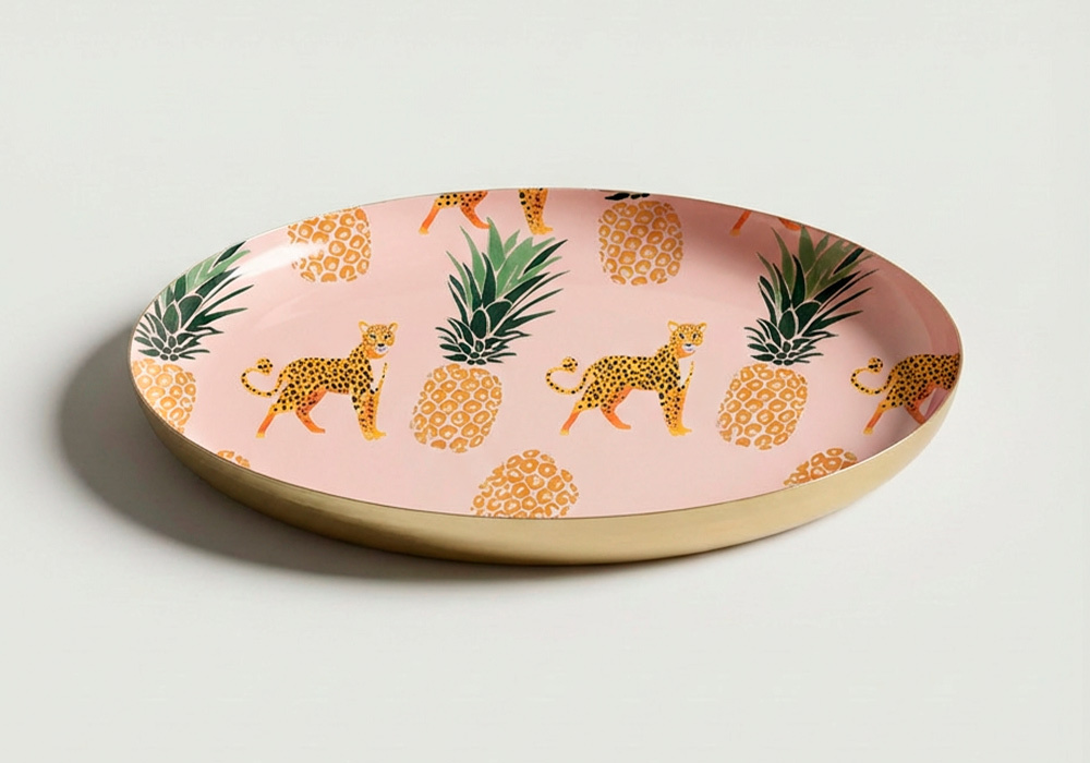 Plato con estampado TEBAS piñas