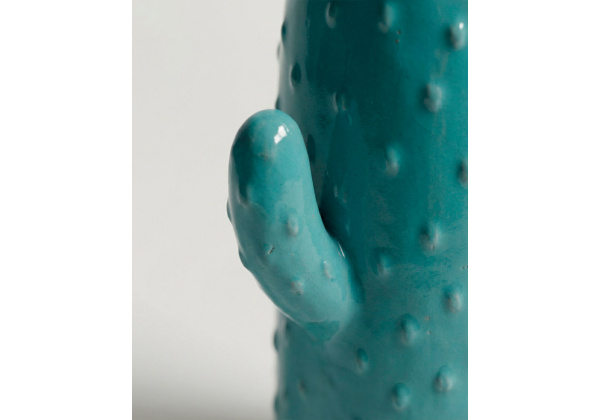 Jarrón de porcelana CACTUS azul detalle