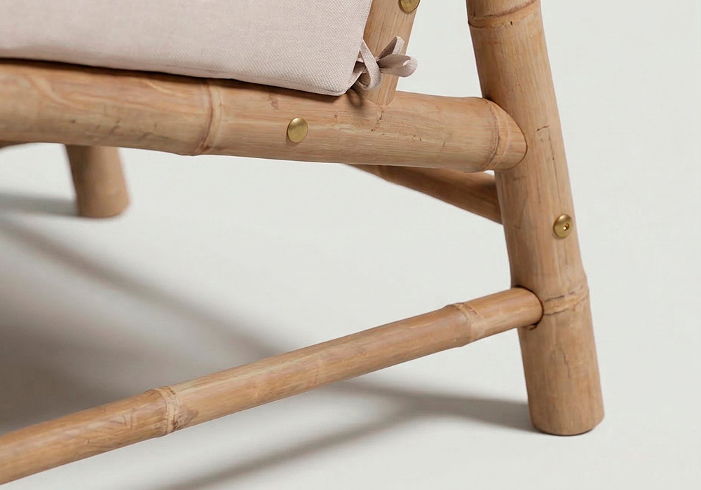 Silla de madera de bambú BAHIA detalle