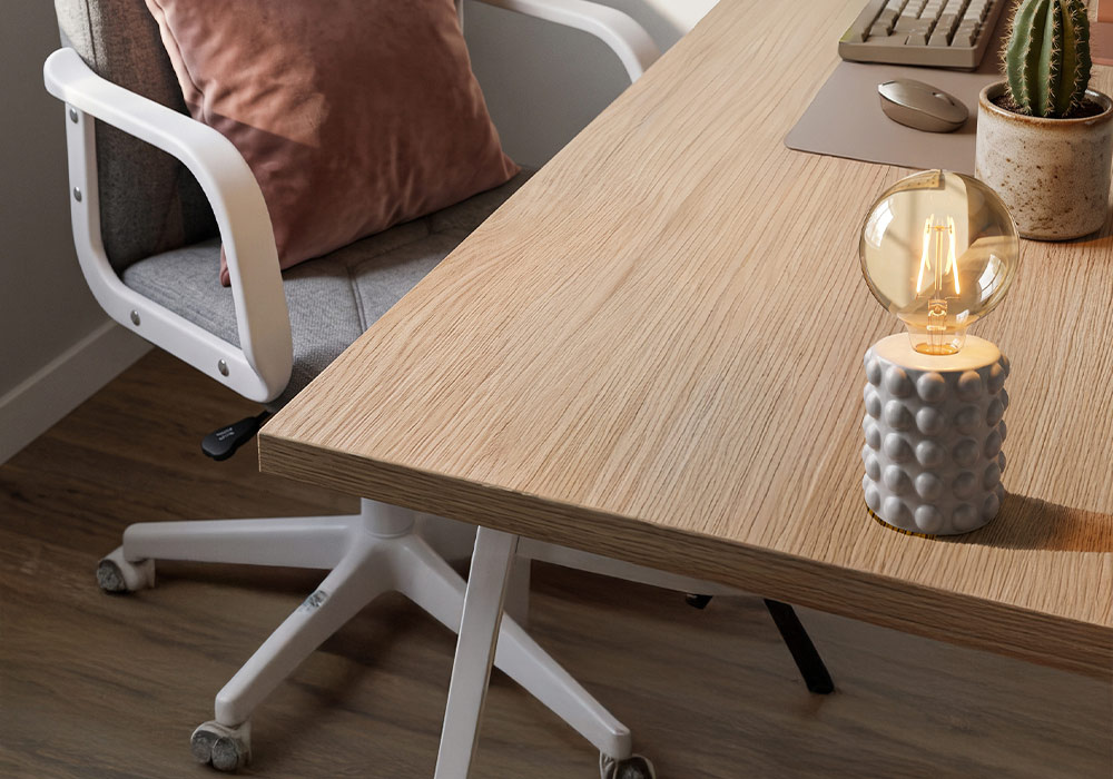 Lámpara de mesa KROM
