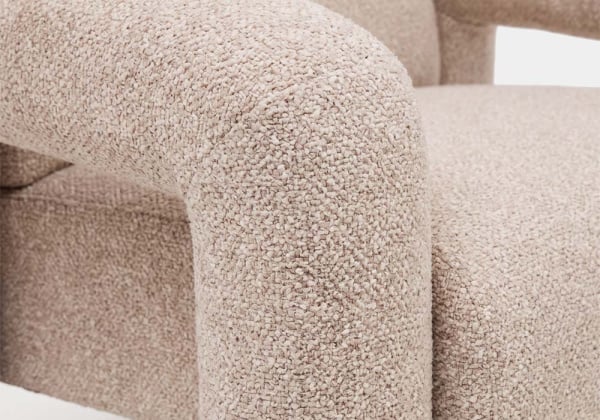 Sillón tapizado NIRO detalle Sillón tapizado NIRO detalle