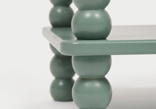 Mesa auxiliar CHAI verde detalle 2
