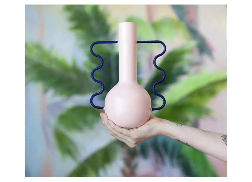 Jarrón de metal pintado FORSSA Jarrón de metal pintado FORSSA