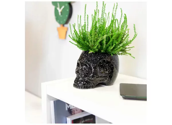 Macetero calavera estilo galaxia LUNI