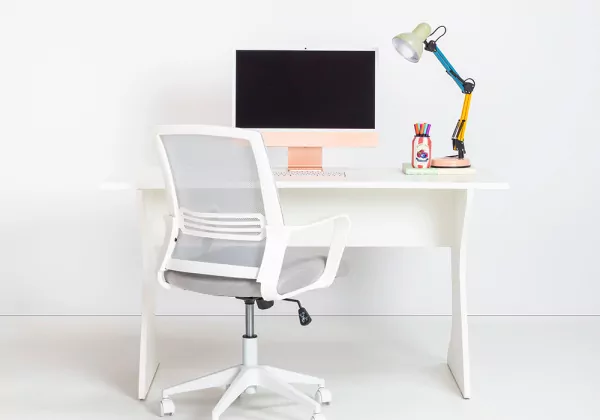 Mesa de escritorio TEC