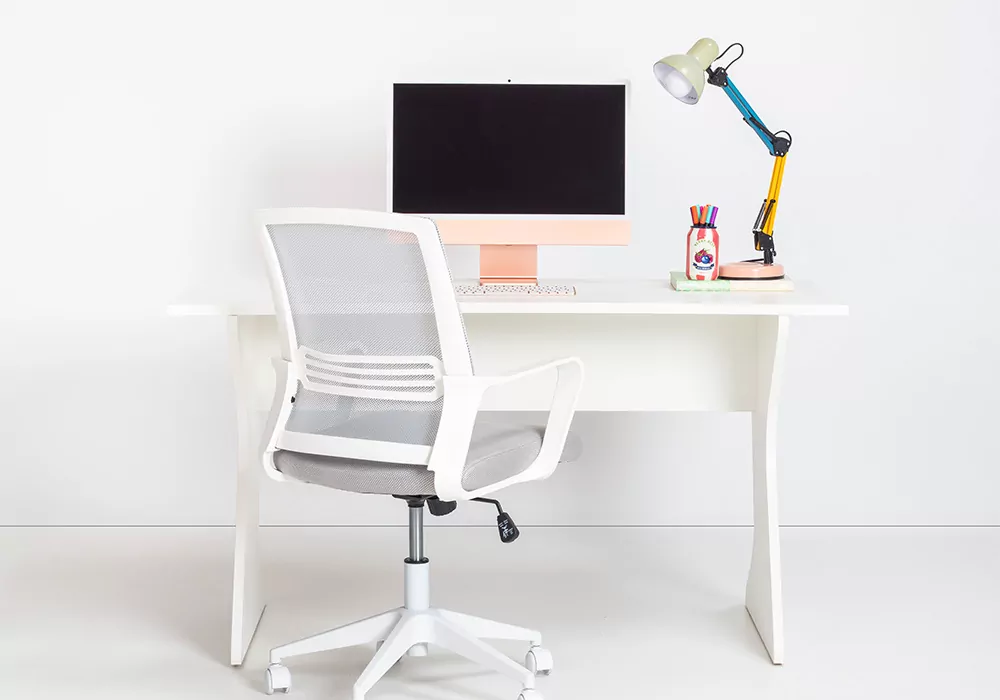 Mesa de escritorio TEC