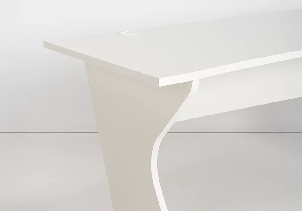 Mesa de escritorio TEC