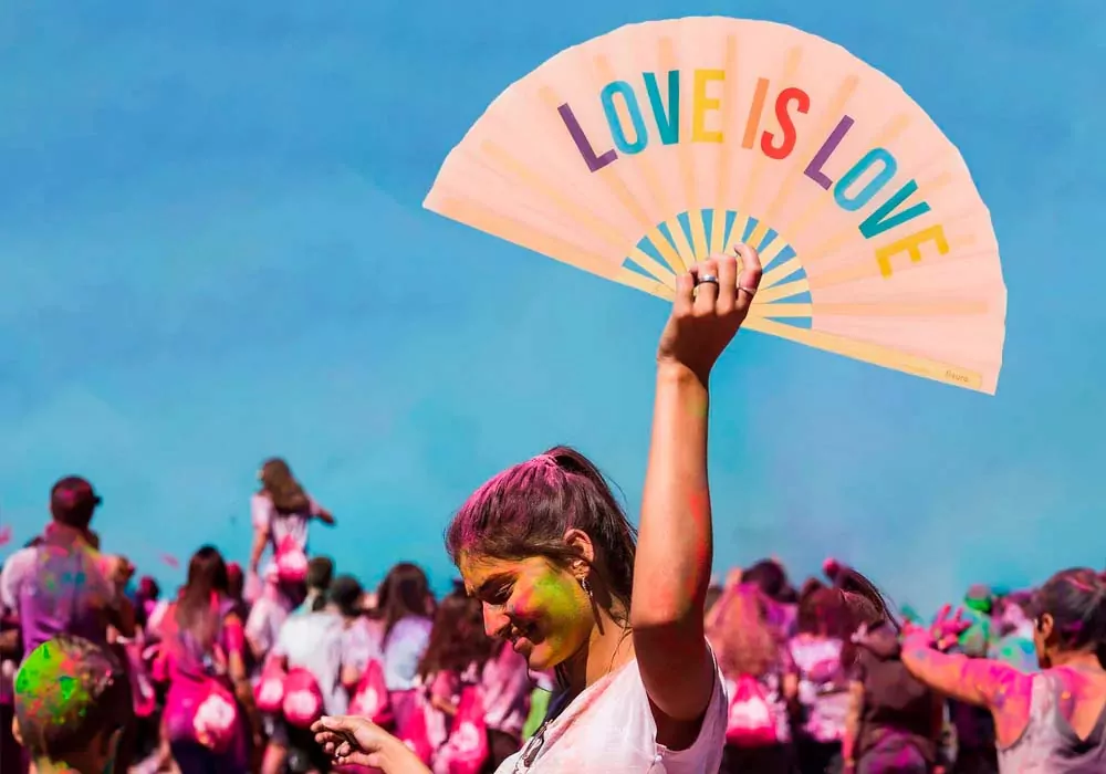 Leque LOVE IS LOVE Leque LOVE IS LOVE
