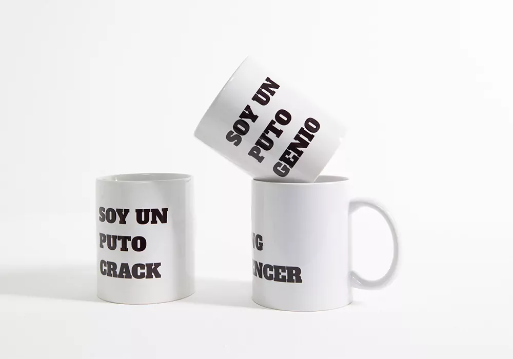 Cara branca engraçada com letras pretas GAMER Cara branca engraçada com letras pretas GAMER