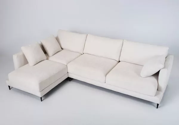 Chaise longue patas metálicas CLOUDY