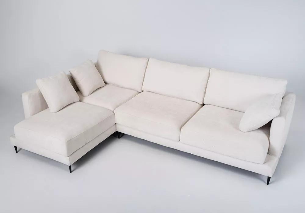 Chaise longue patas metálicas CLOUDY