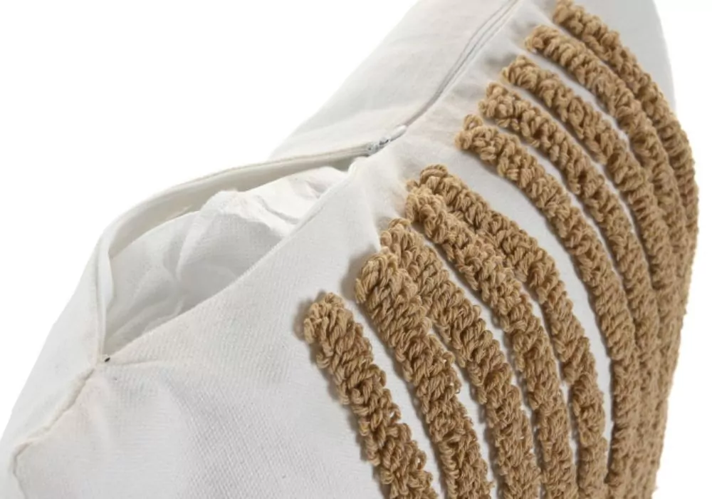 Almofada quadrada nura