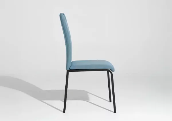 Cadeira de jantar NINA