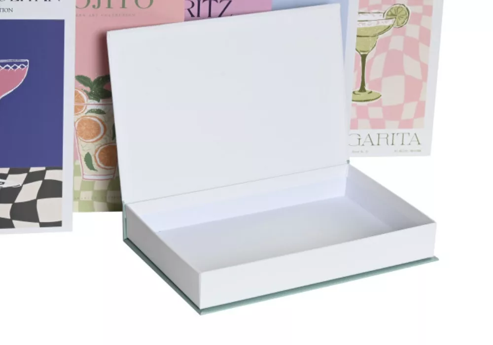 Caja libro de cartón BARMAN