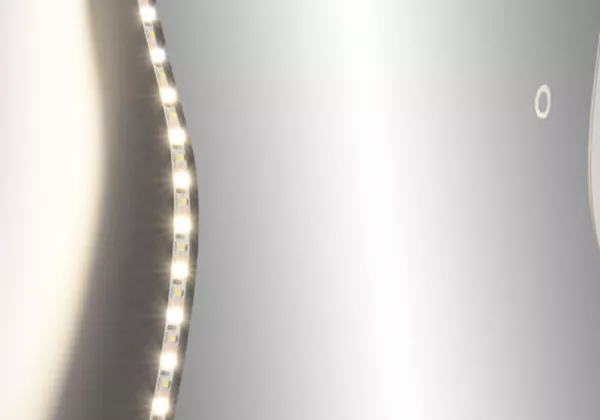 Espelho de parede com LEDs SINUS Espelho de parede com LEDs SINUS