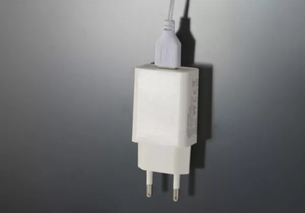 Espelho de parede com LEDs SINUS Espelho de parede com LEDs SINUS