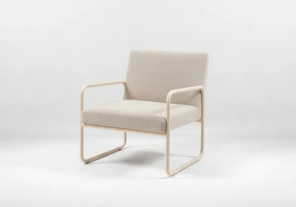 Sillón tapizado con pata metálica RILO