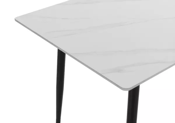 Conjunto mesa y cuatro sillas VAIA