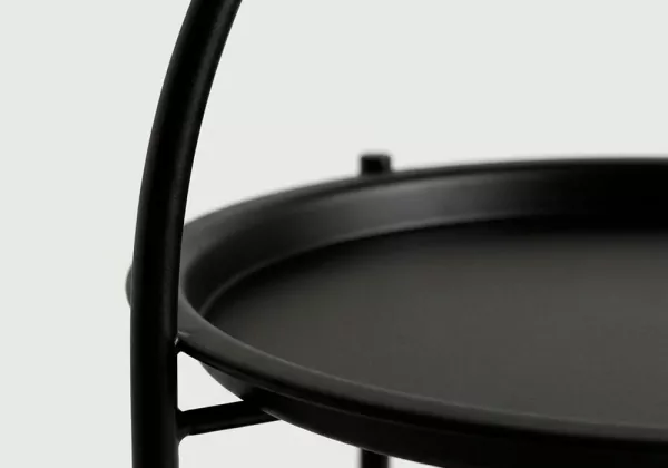 Mesa auxiliar metálica BRISA negro detalle