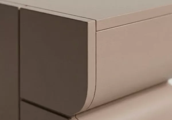 Mesa auxiliar de diseño KYOTO detalle Mesa auxiliar de diseño KYOTO detalle