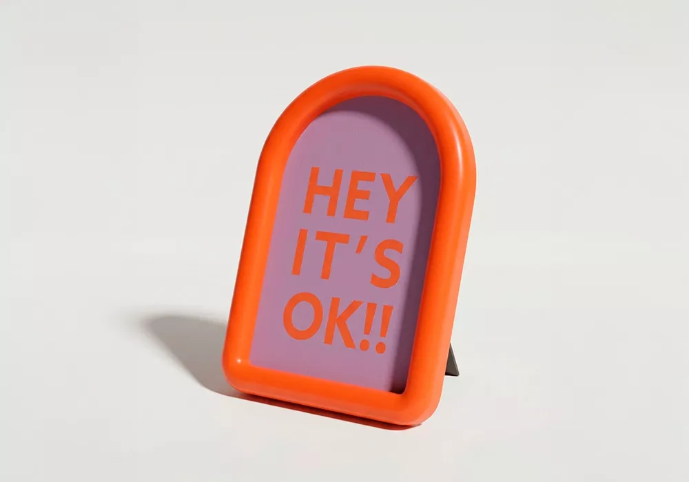 Marco con forma de arco MARINA Rojo Lateral