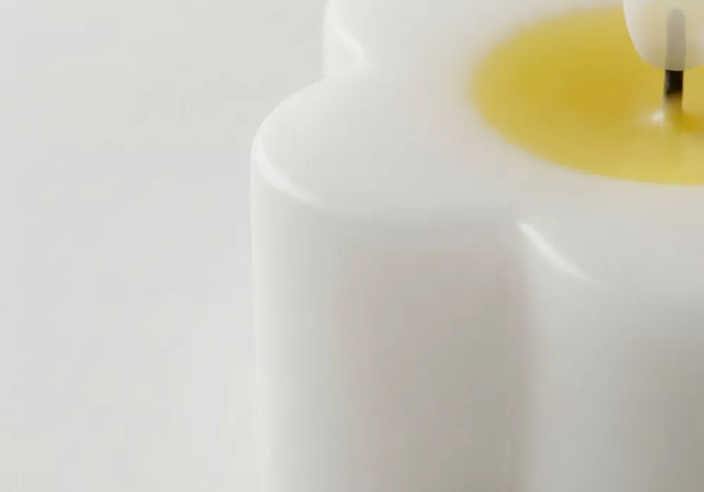 Vela LED em forma de flor ser