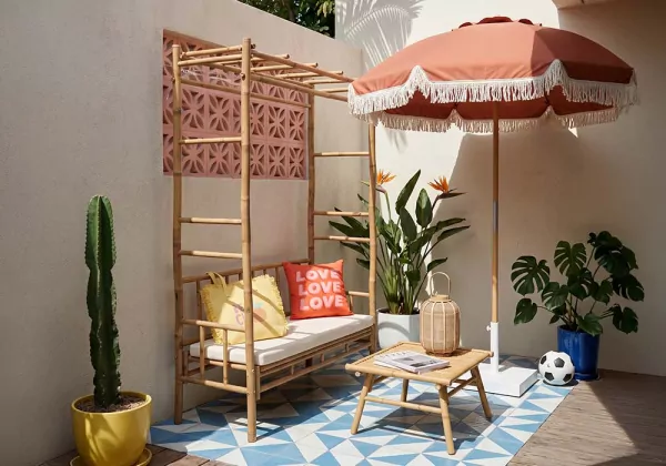 Banco com pérgola em bambu SOLARA Banco com pérgola em bambu SOLARA