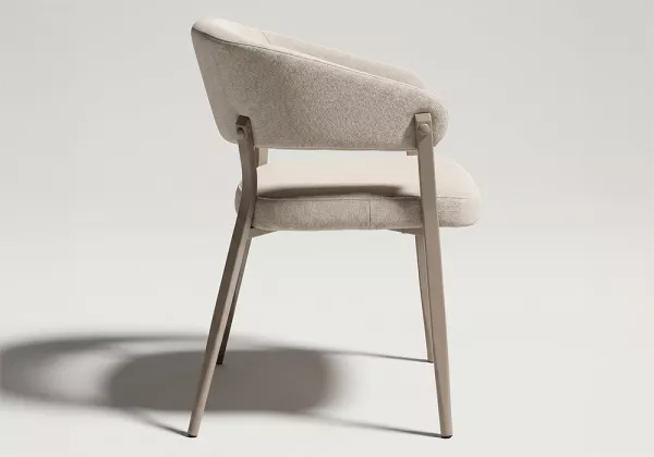 Silla comedor respaldo curvo EMI