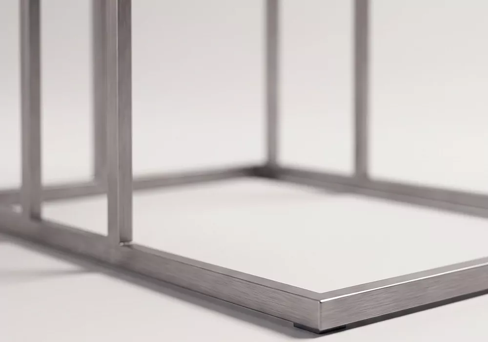 Mesa auxiliar sofá TRAZO detalle