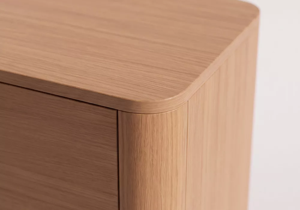 Mueble bodeguero con patas BRONTE Mueble bodeguero con patas BRONTE